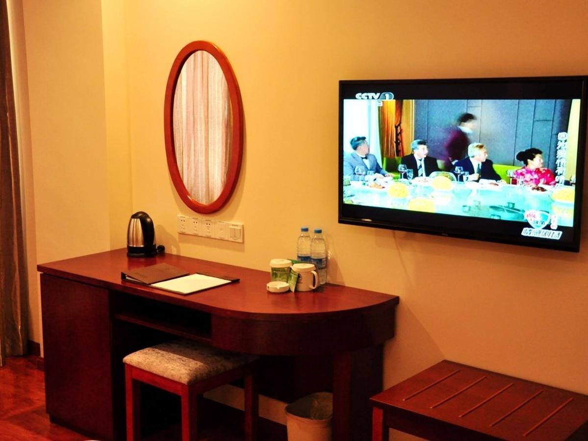 Greentree Inn Henan Hebi Hengshan Road Business Hotel Zewnętrze zdjęcie